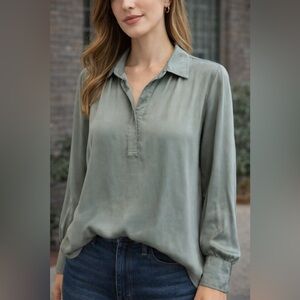 Chic Sage Blouse with Classic Collar